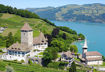 Exposition au musée du château de Spiez